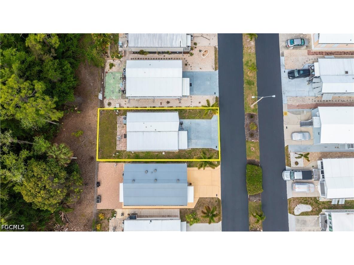 315 Fountain View Boulevard North Fort Myers FL 33903 2026017576 image3