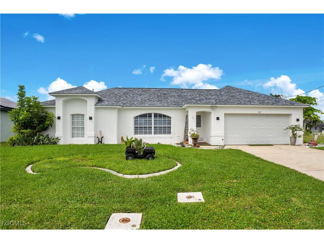 315 Gleason Parkway Cape Coral FL 33914 2025002635 image1