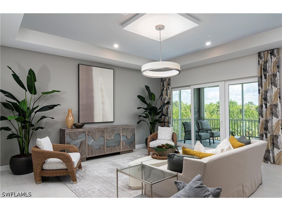 315 Indies Drive W #202 Naples FL 34114 226013322 image1