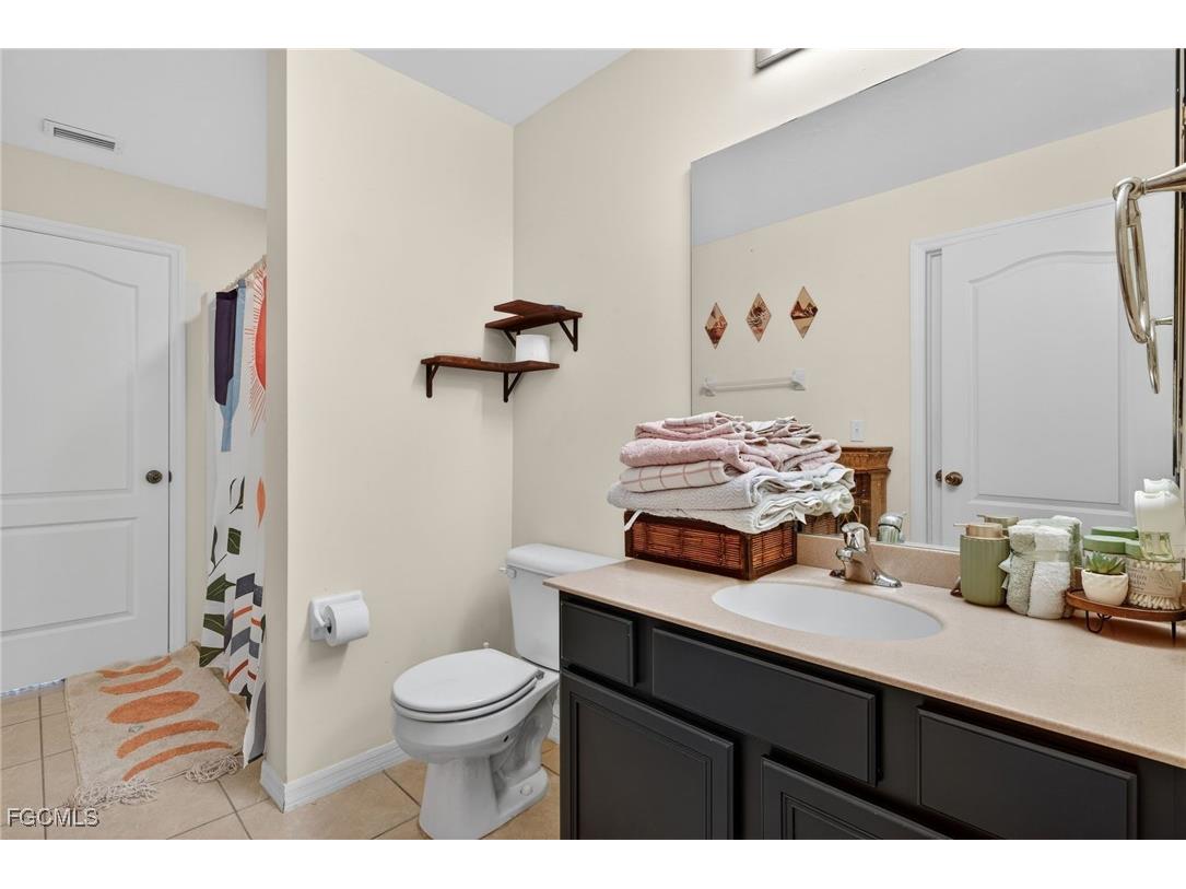 315 Leruth Avenue Lehigh Acres FL 33974 2025024529 image18