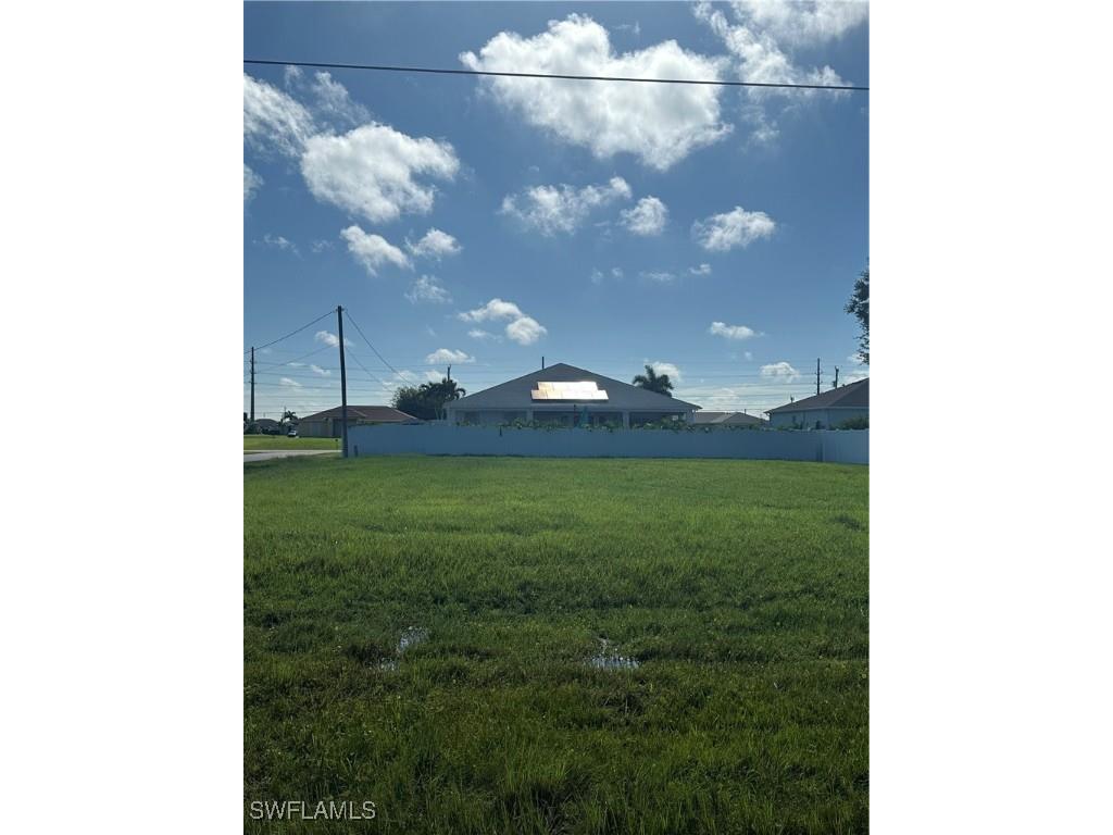 315 NW 25th Avenue Cape Coral FL 33993 224070043 image1
