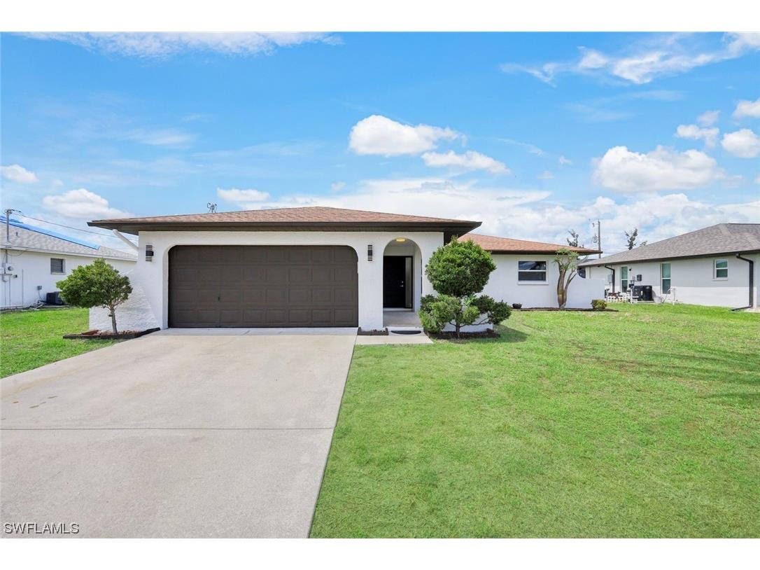 315 SE 16th Terrace Cape Coral FL 33990 223042564 image1