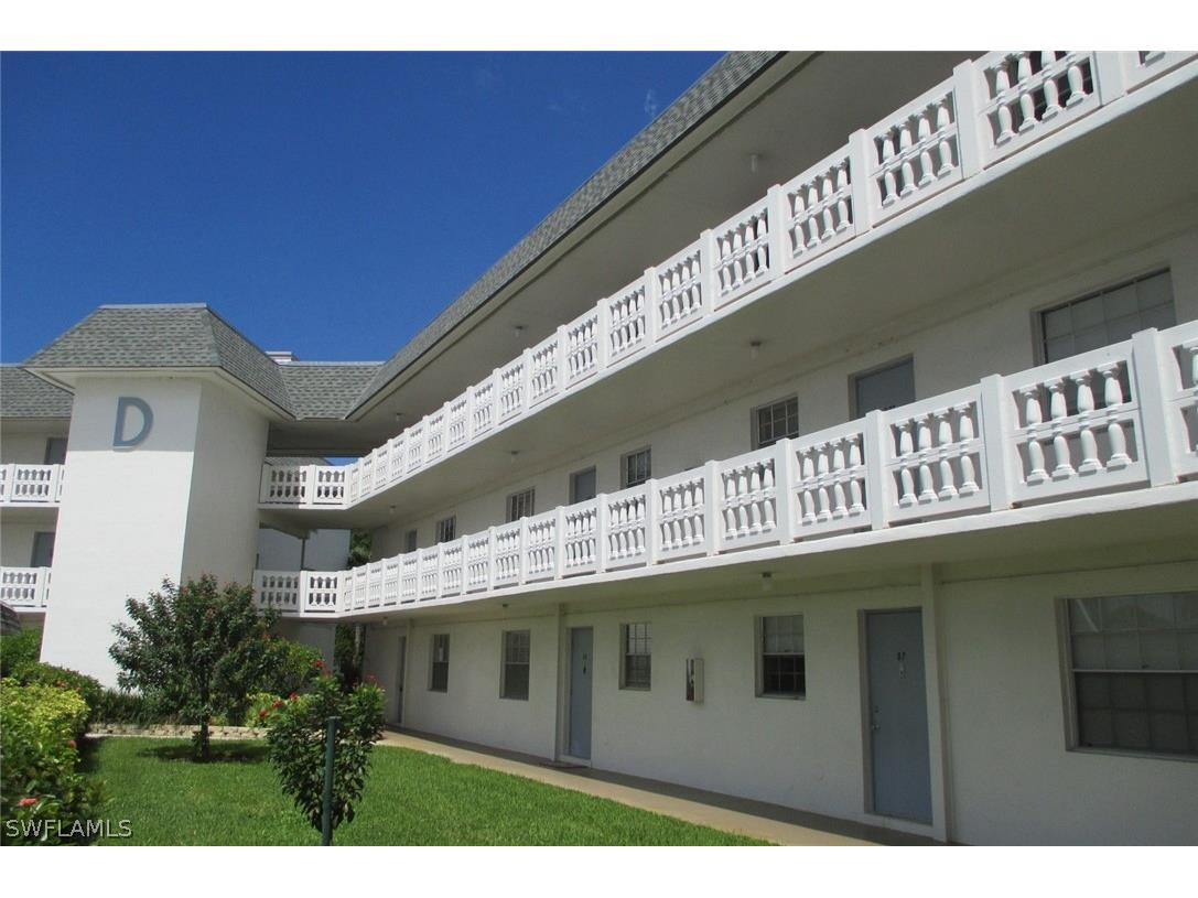 315 Saint Andrews Boulevard #D5 Naples FL 34113 224029846 image1