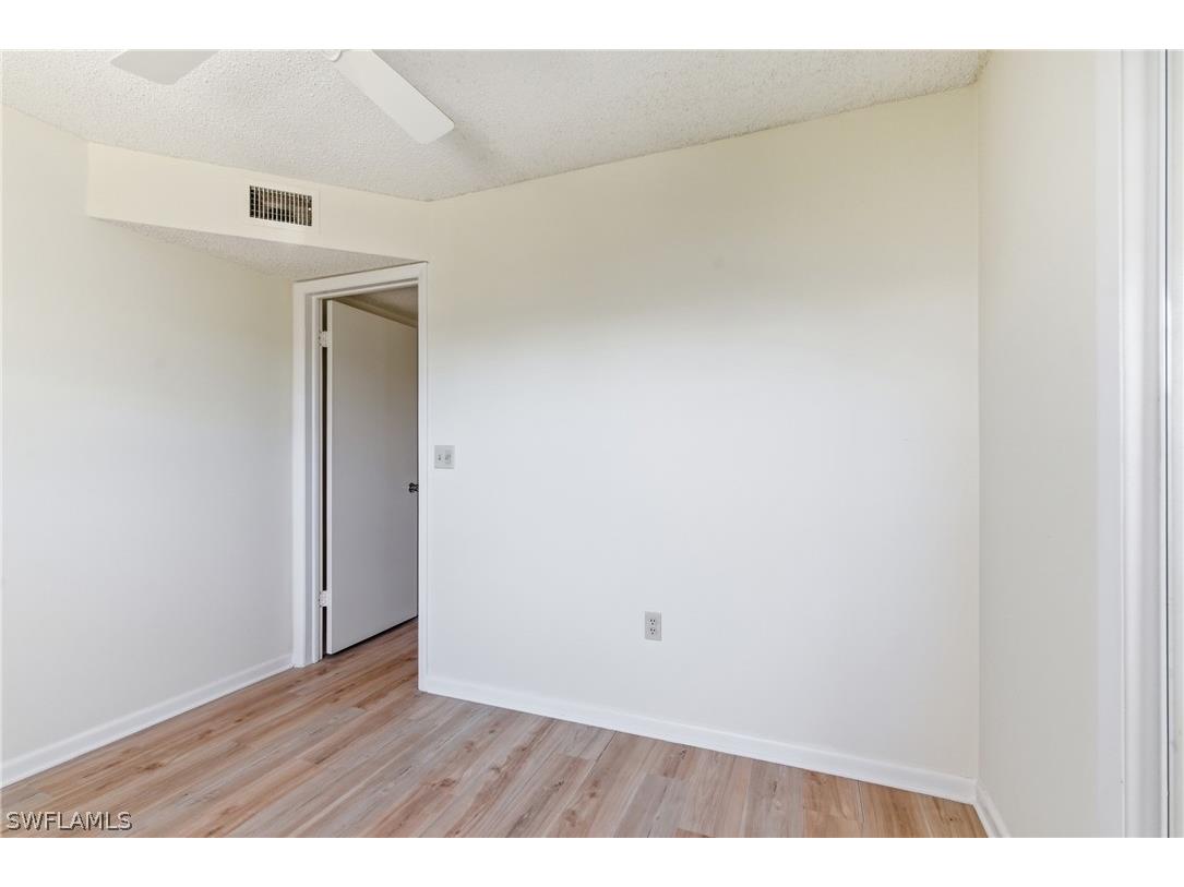 315 Saint Andrews Boulevard #D5 Naples FL 34113 226009047 image25