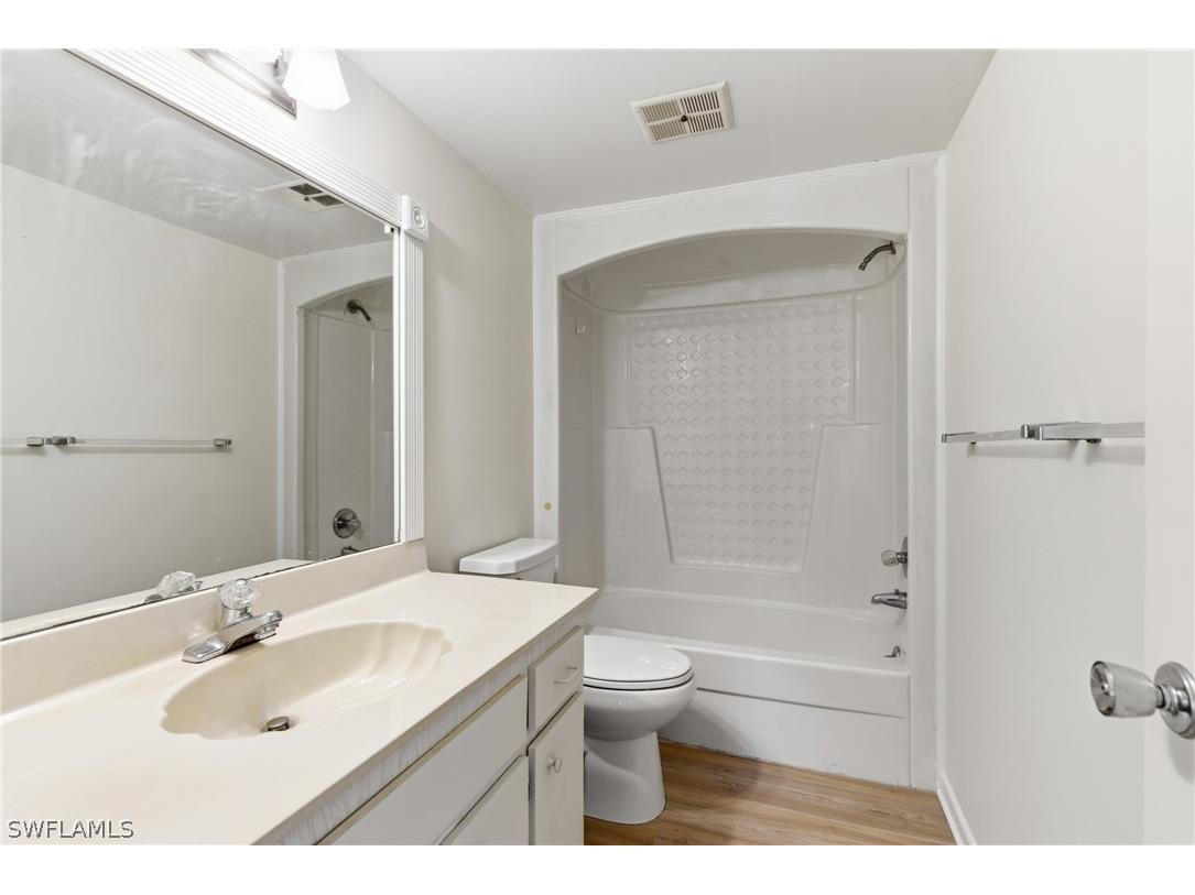 315 Saint Andrews Boulevard #D5 Naples FL 34113 226009047 image28