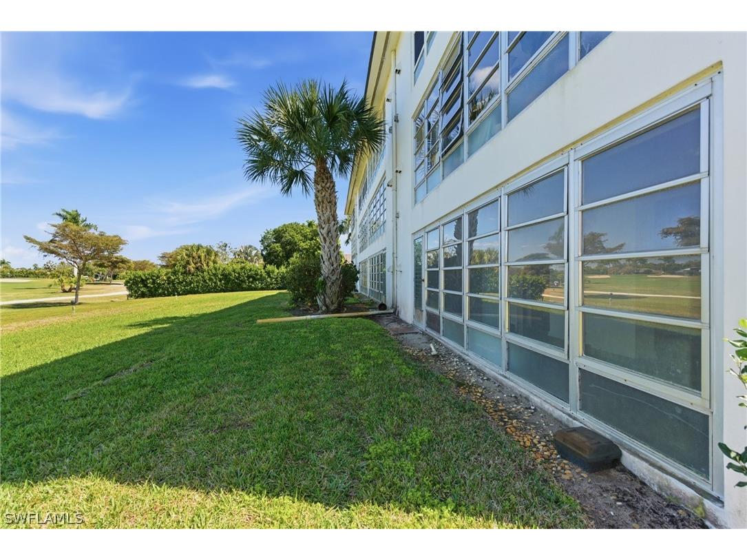 315 Saint Andrews Boulevard #D5 Naples FL 34113 226009047 image39