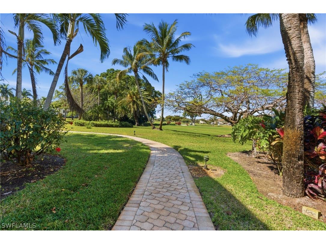 315 Saint Andrews Boulevard #D5 Naples FL 34113 226009047 image40