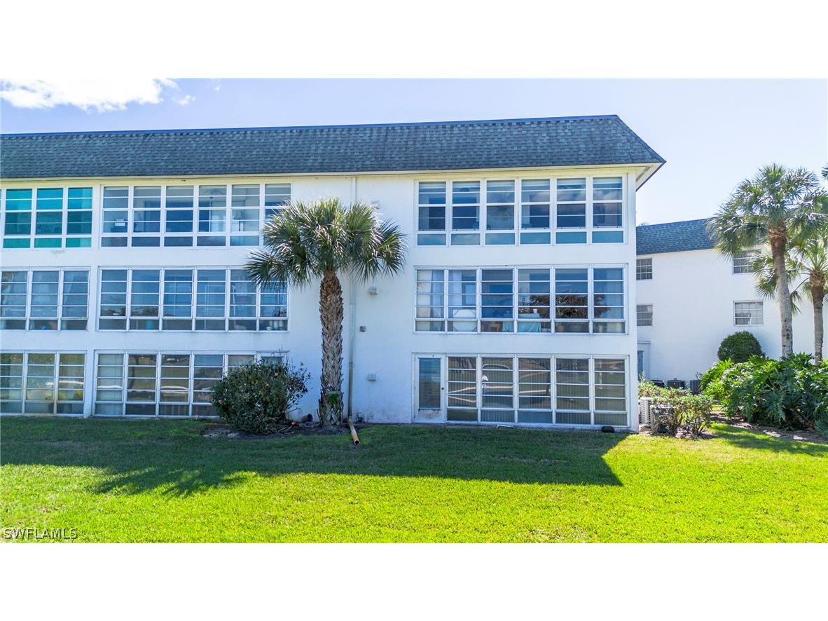 315 Saint Andrews Boulevard #D5 Naples FL 34113 226009047 image48