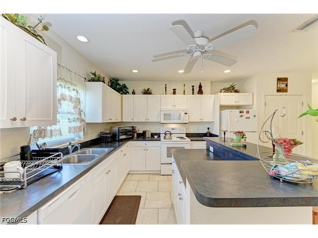 315 Southland Road Venice FL 34293 2026015708 image11
