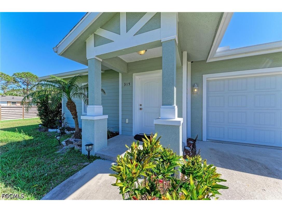315 Southland Road Venice FL 34293 2026015708 image2