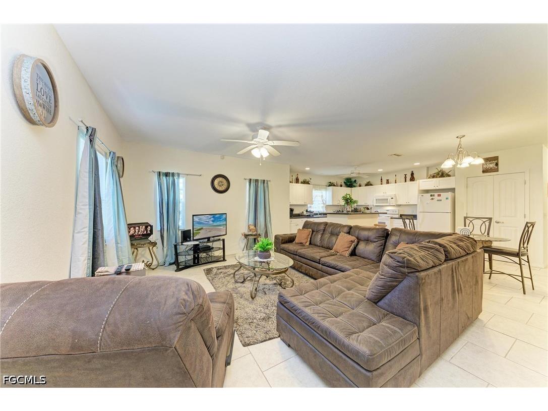 315 Southland Road Venice FL 34293 2026015708 image3