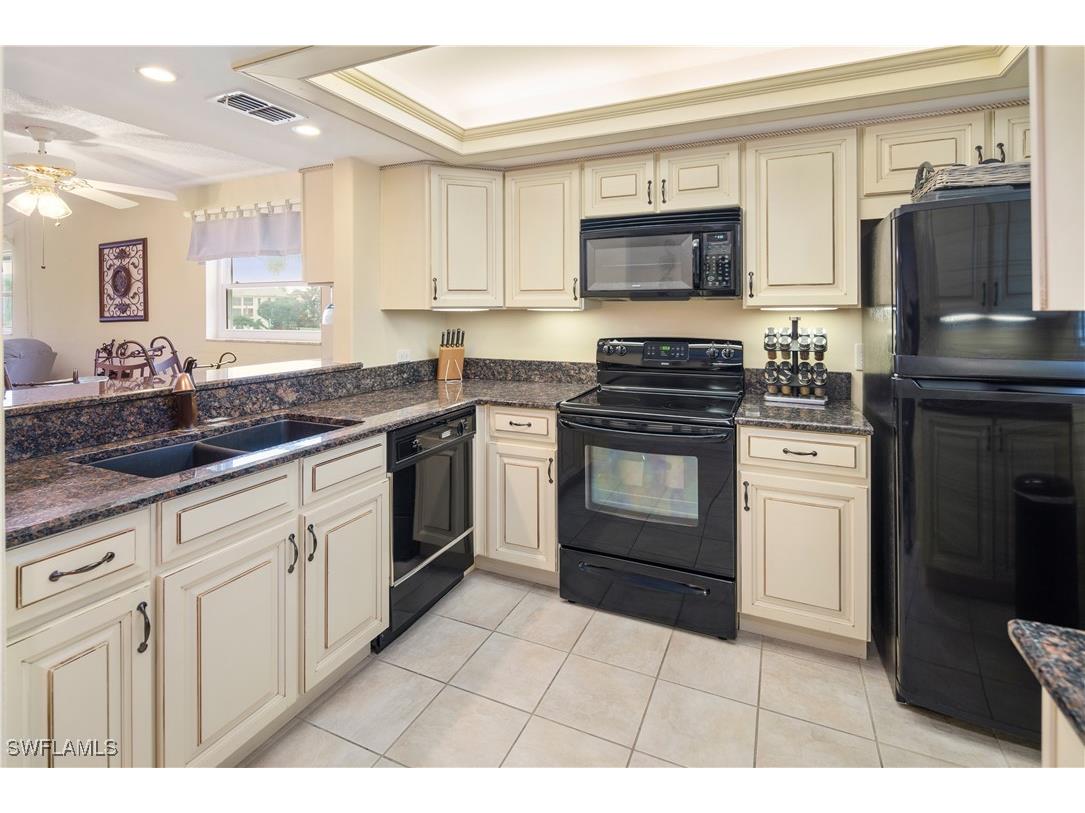 3150 Binnacle Drive #214 Naples FL 34103 225077596 image4