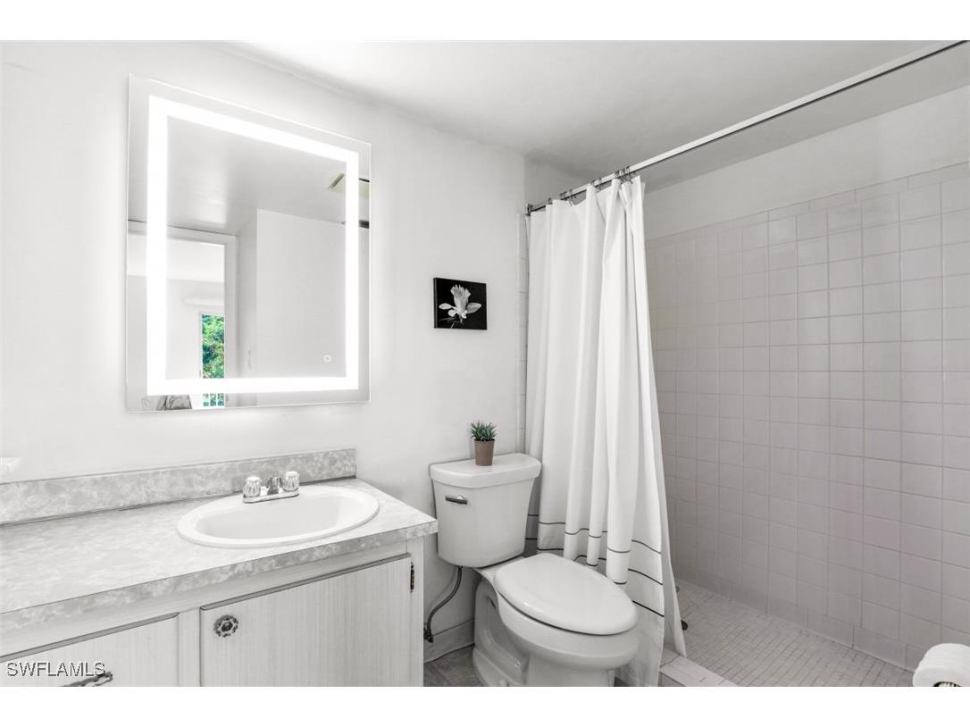 3150 Binnacle Drive #217 Naples FL 34103 225059677 image18