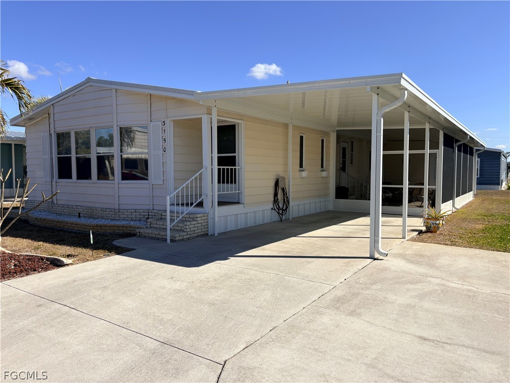 3150 Bunny Run Drive North Fort Myers FL 33917 2026007262 image1