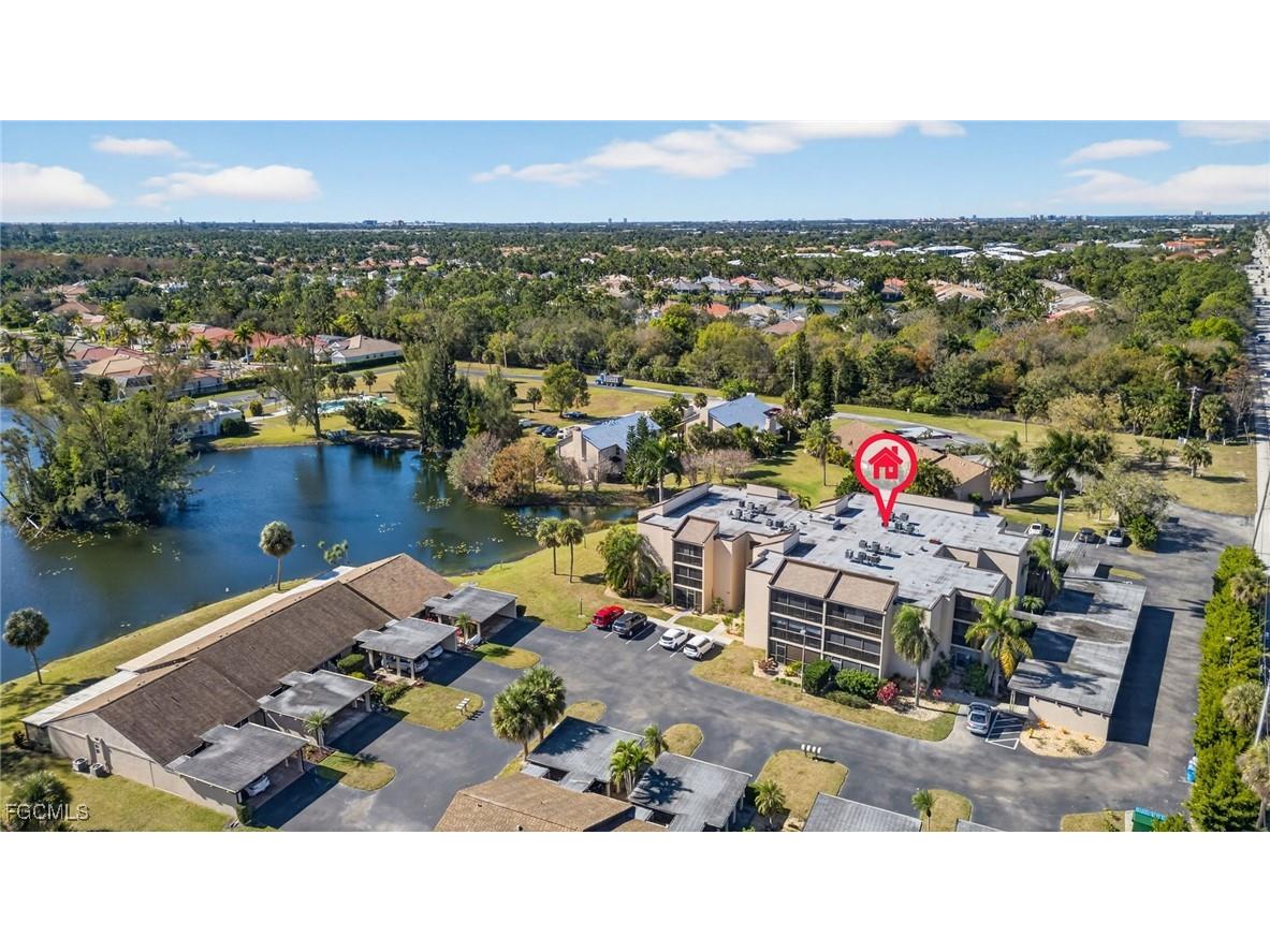 3150 Shorewood Lane #202 Fort Myers FL 33907 2026003117 image1