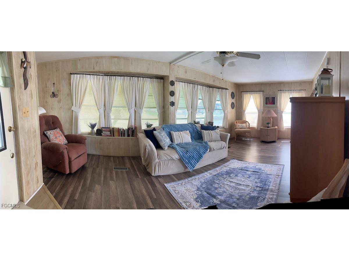 3153 Orchard Drive North Fort Myers FL 33917 2025003332 image20