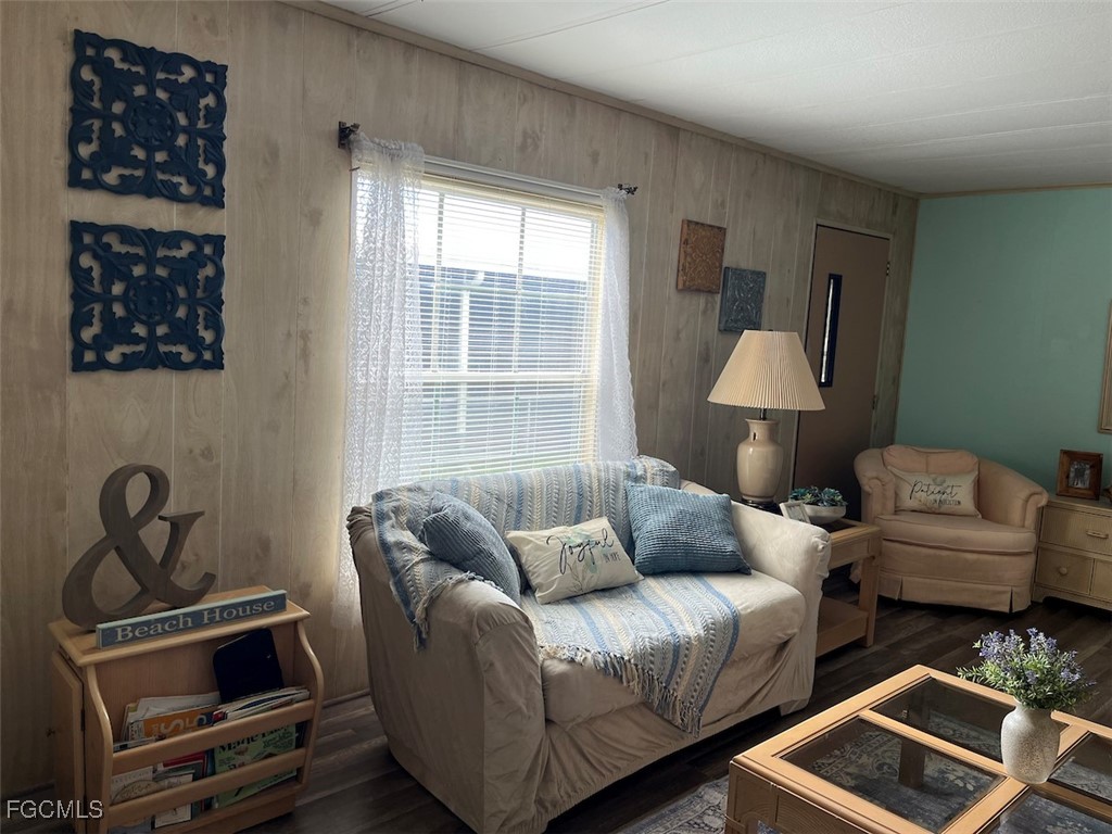 3153 Orchard Drive North Fort Myers FL 33917 2025003332 image22