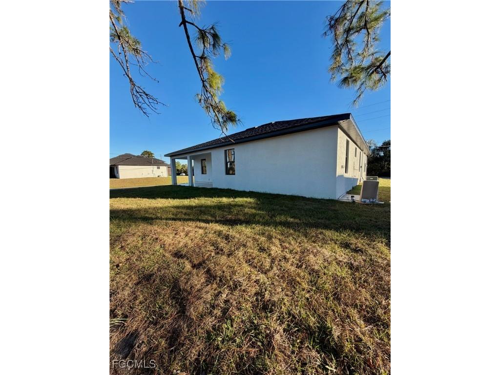 3155 Sunshine Boulevard Lehigh Acres FL 33971 2026003407 image31