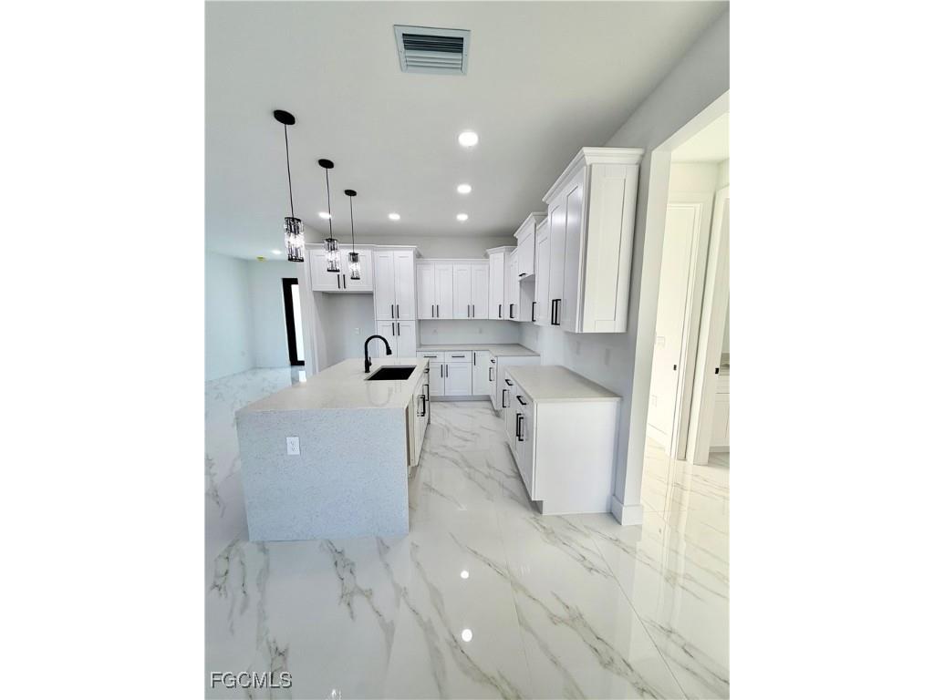 3155 Sunshine Boulevard Lehigh Acres FL 33971 2026003407 image9