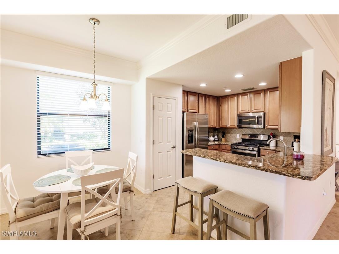 3157 Aviamar Circle #102 Naples FL 34114 225066522 image16