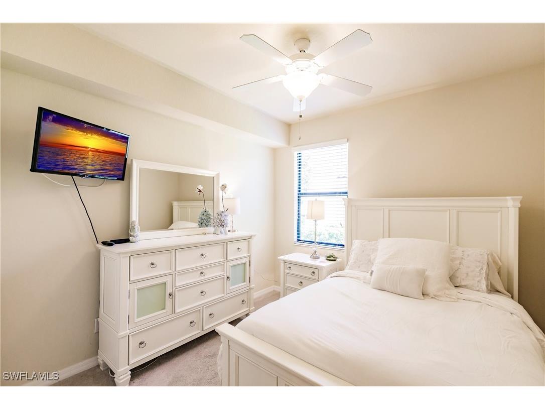 3157 Aviamar Circle #102 Naples FL 34114 225066522 image33