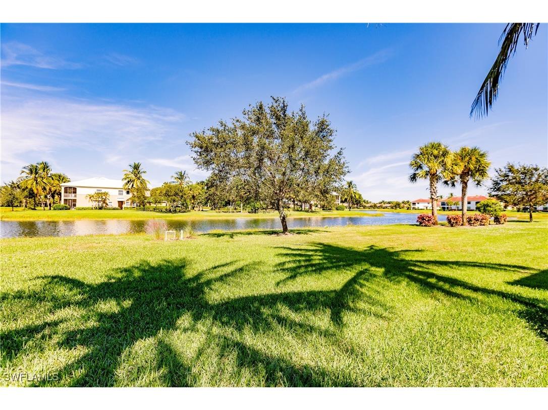 3157 Aviamar Circle #102 Naples FL 34114 225066522 image44