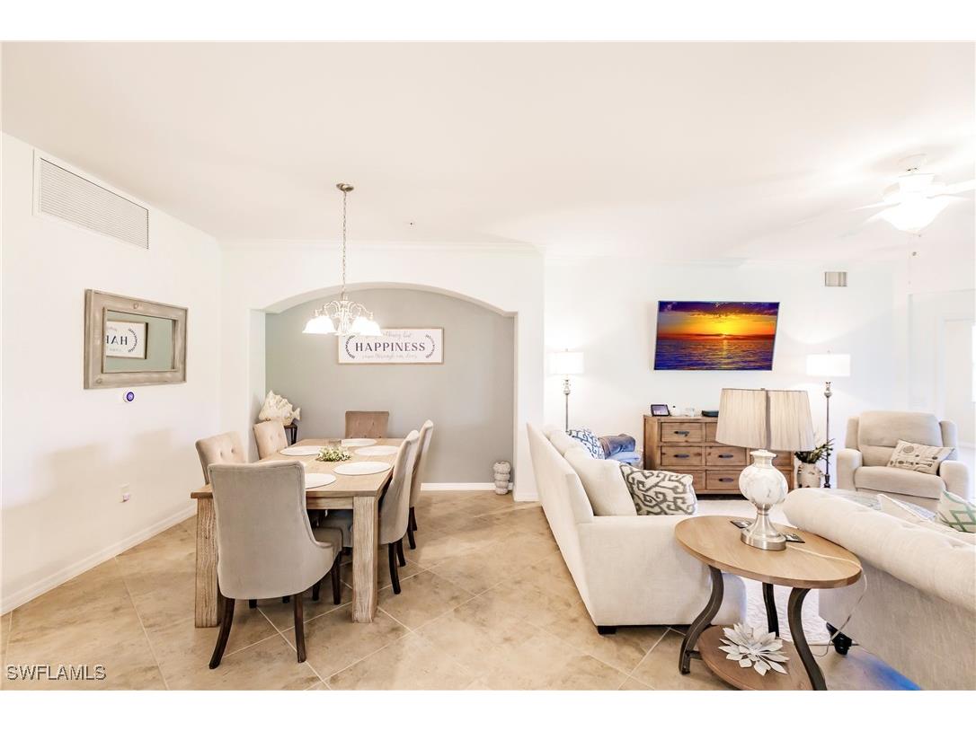 3157 Aviamar Circle #102 Naples FL 34114 225066522 image8