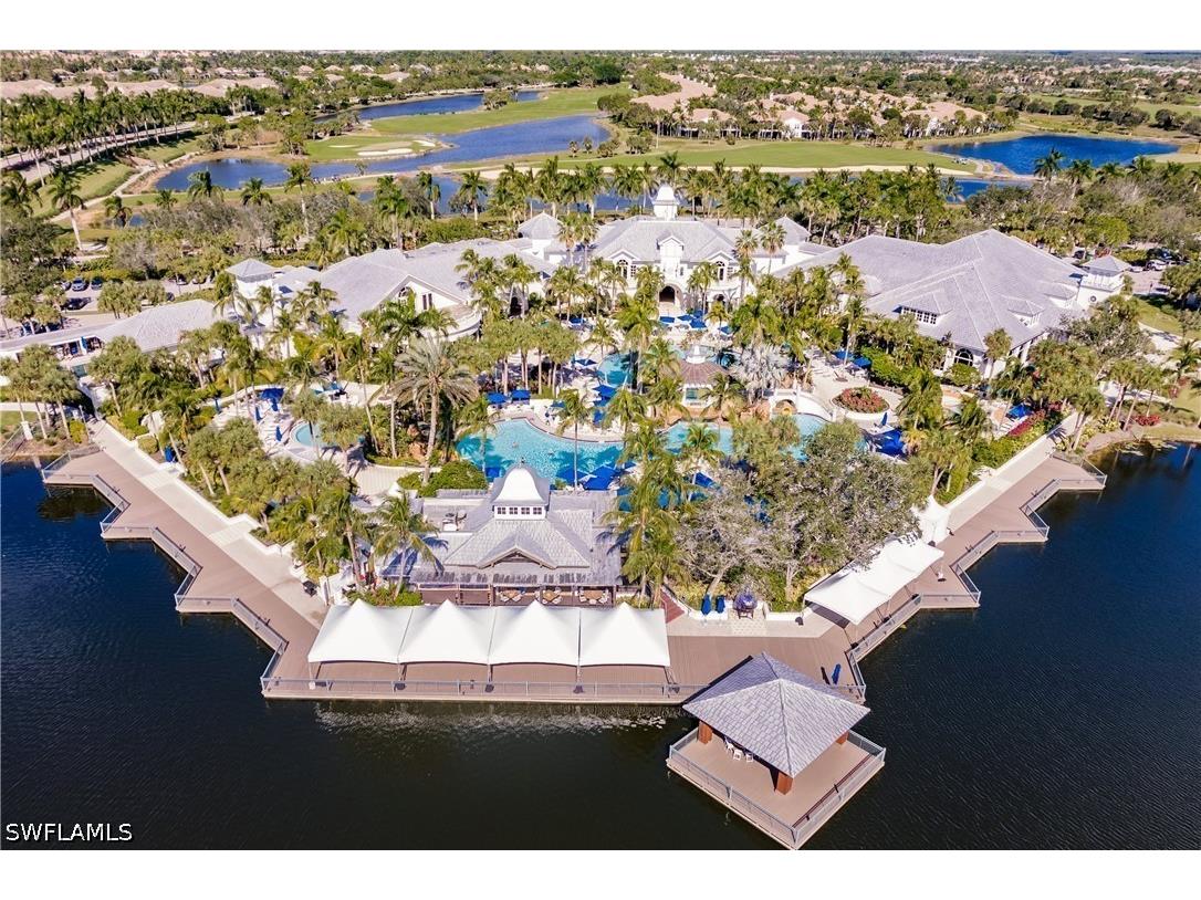 3157 Aviamar Circle #102 Naples FL 34114 226016561 image1