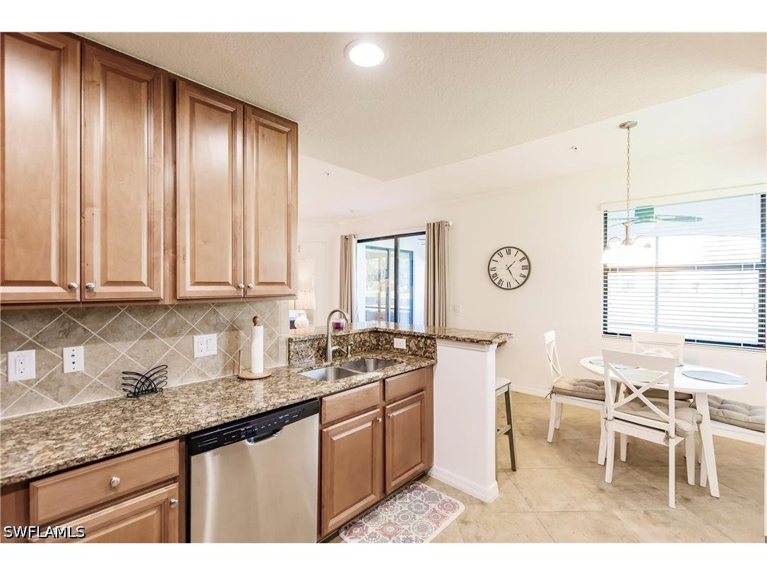 3157 Aviamar Circle #102 Naples FL 34114 226016561 image14