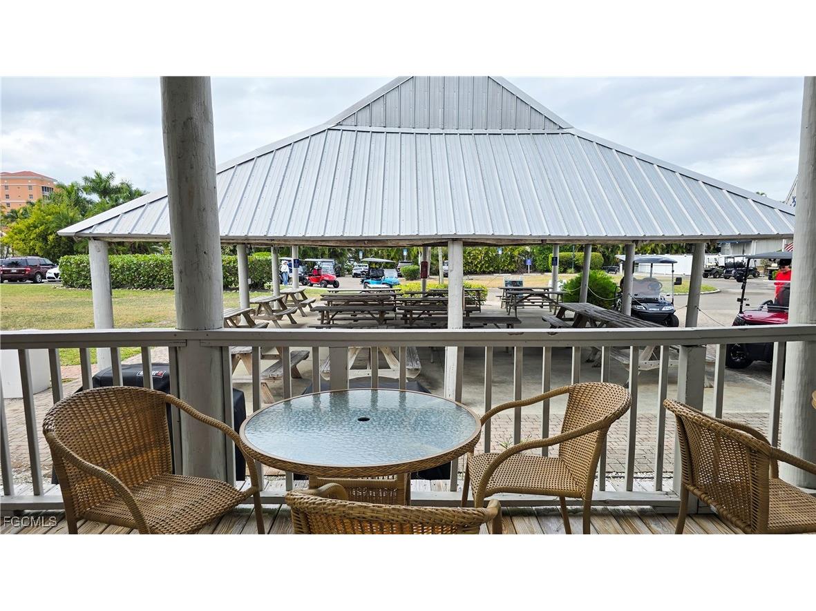 316 Islamorada Boulevard Punta Gorda FL 33955 2026002530 image20