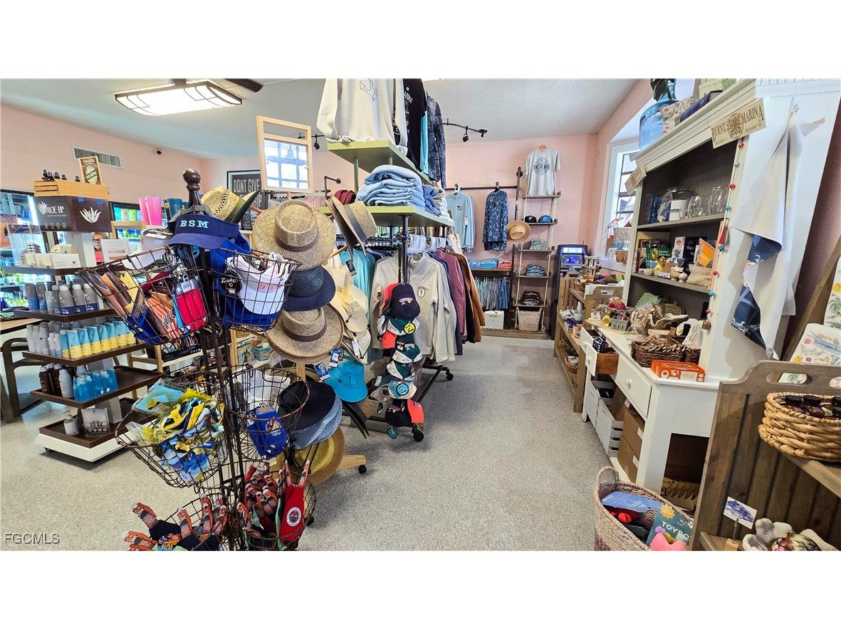 316 Islamorada Boulevard Punta Gorda FL 33955 2026002530 image22