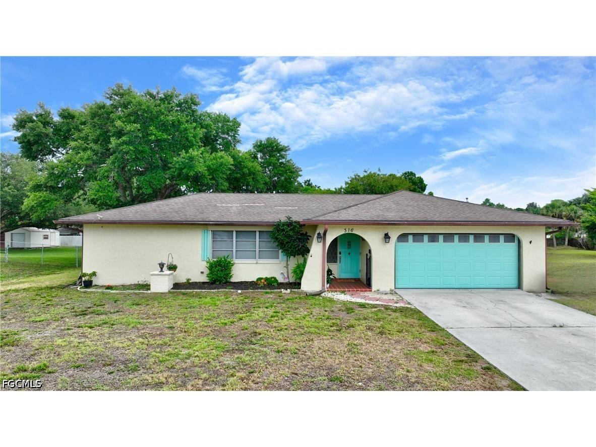 316 North Avenue Lehigh Acres FL 33936 2026022621 image1