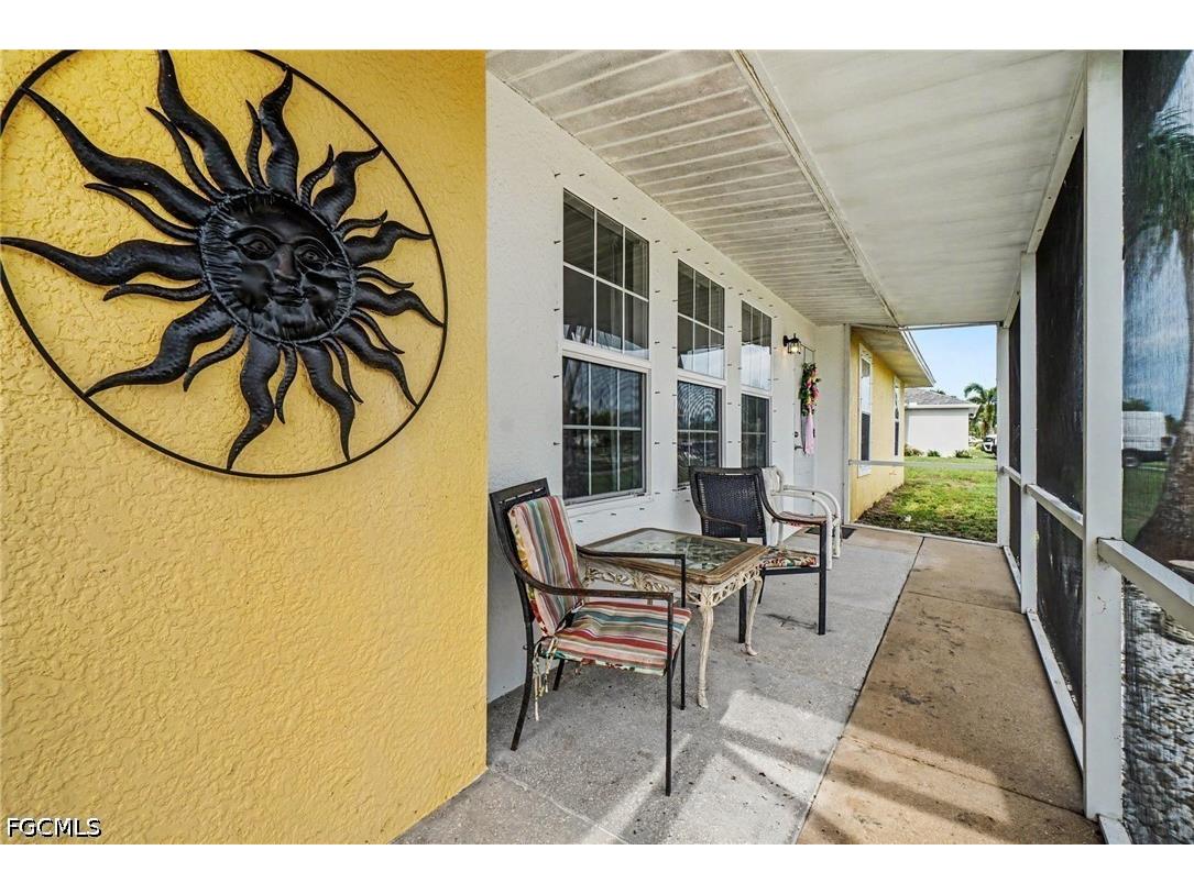 316 SW 19th Terrace Cape Coral FL 33991 2026023306 image8