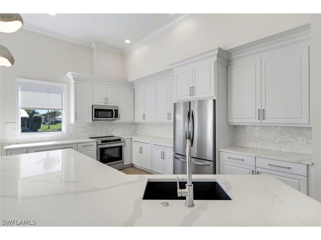 316 Waterleaf Court Marco Island FL 34145 226010627 image16