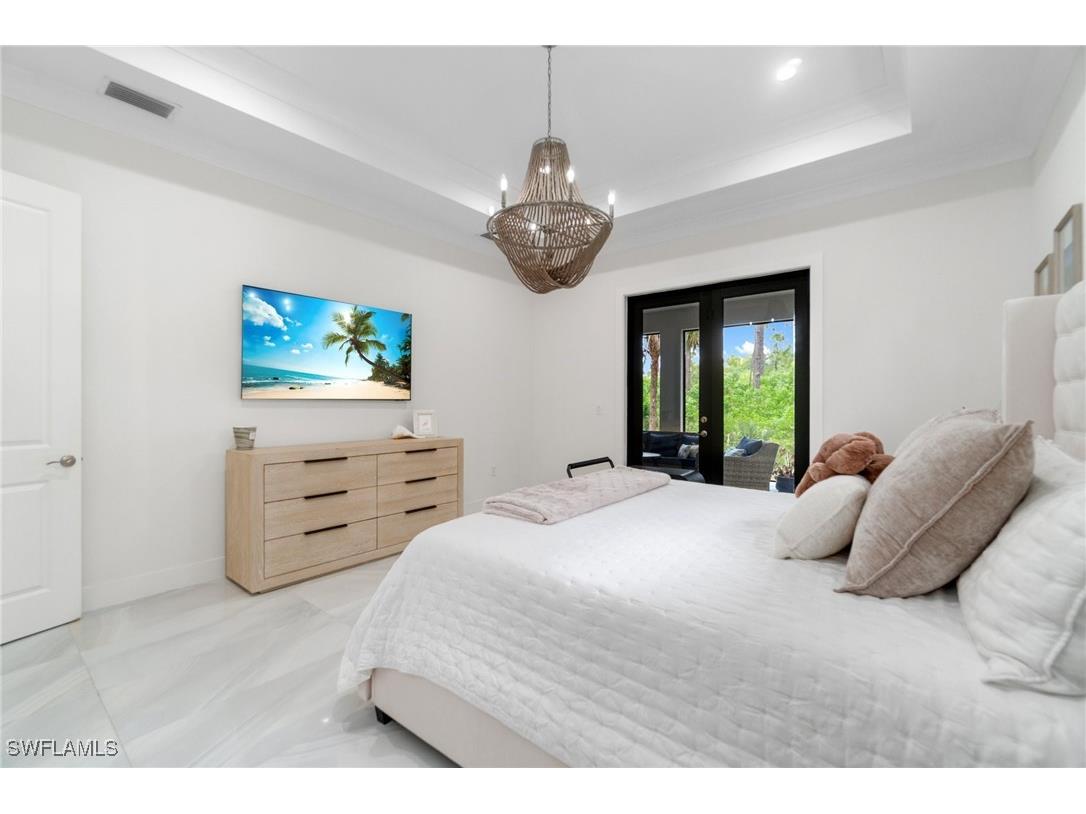 3160 Safe Harbor Drive Naples FL 34117 225080238 image15