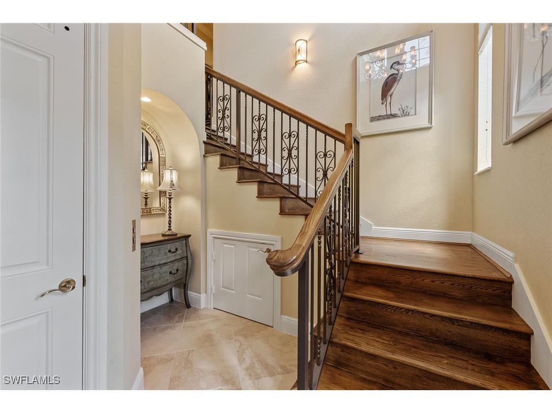 3160 Serena Lane #202 Naples FL 34114 225039455 image3