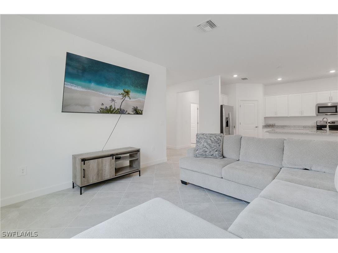 3160 Weston Manor Drive Alva FL 33920 226007629 image6