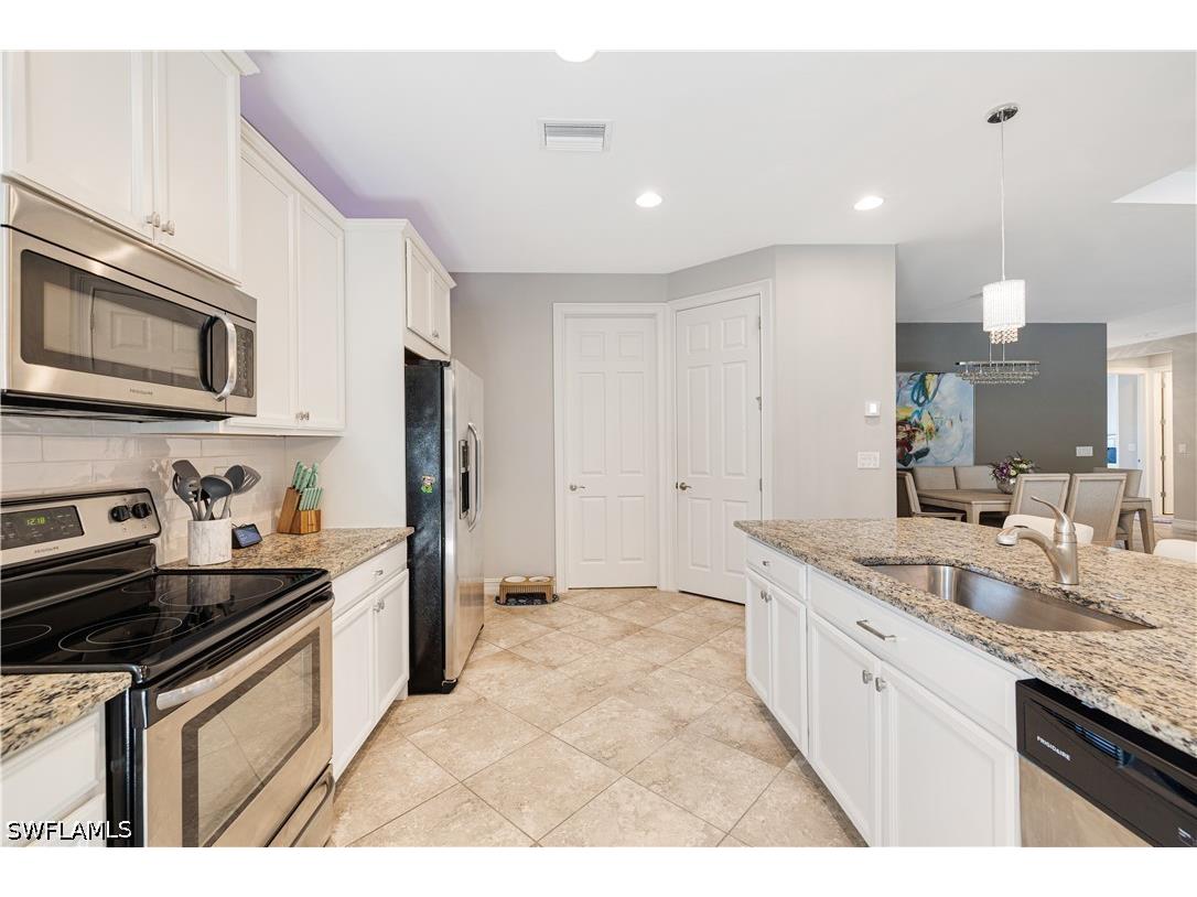 3161 Royal Gardens Avenue Fort Myers FL 33916 226019684 image10