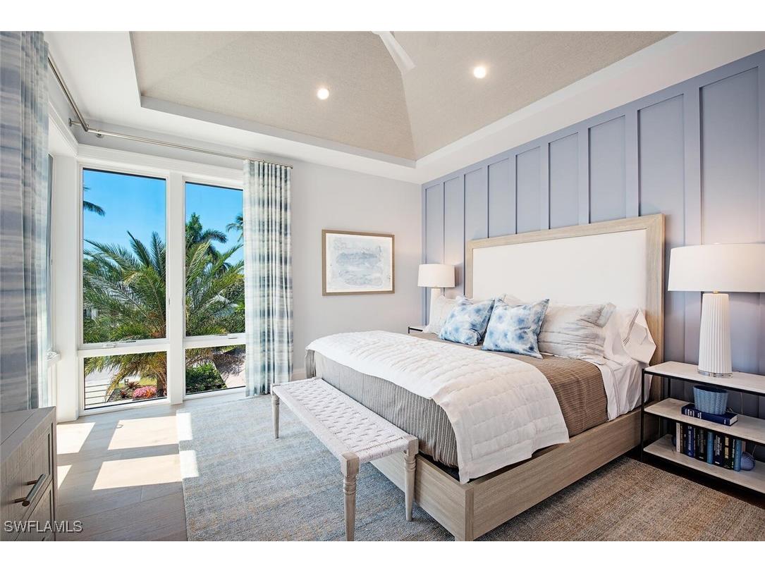 3163 Gin Lane Naples FL 34102 225064724 image17