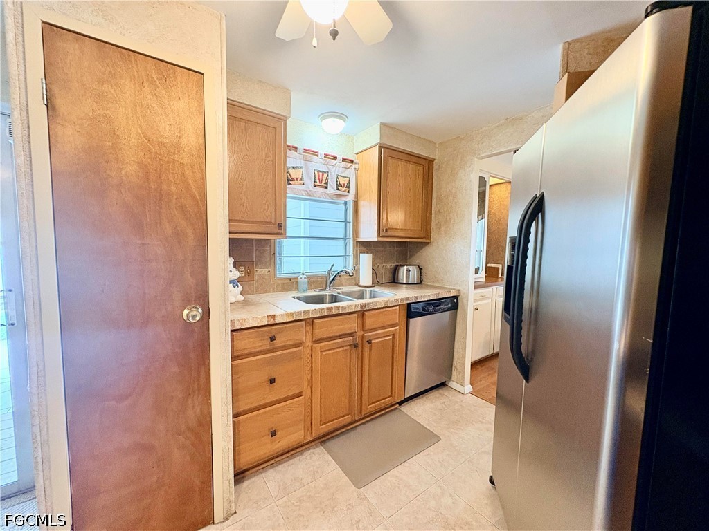 3163 Indian Village Lane North Fort Myers FL 33917 2026024723 image9