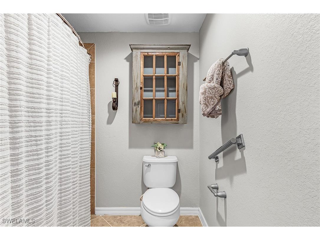 3163 Serena Lane #101 Naples FL 34114 225071133 image21