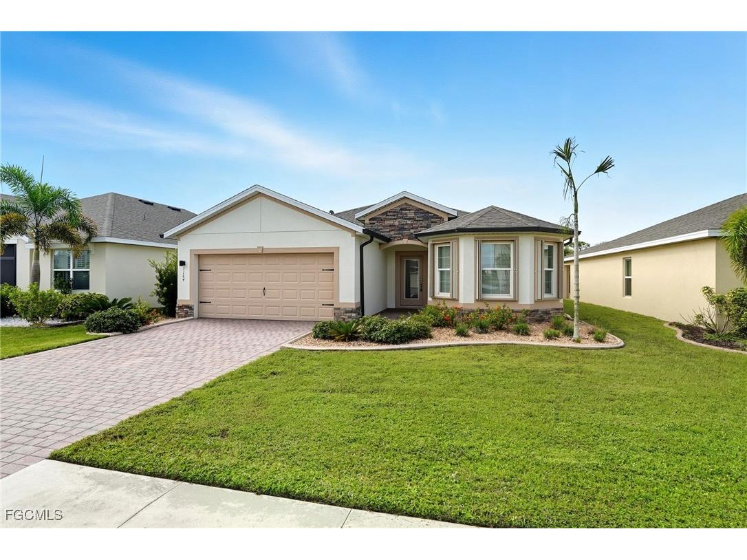 3164 Estancia Lane Cape Coral FL 33909 2025009899 image1