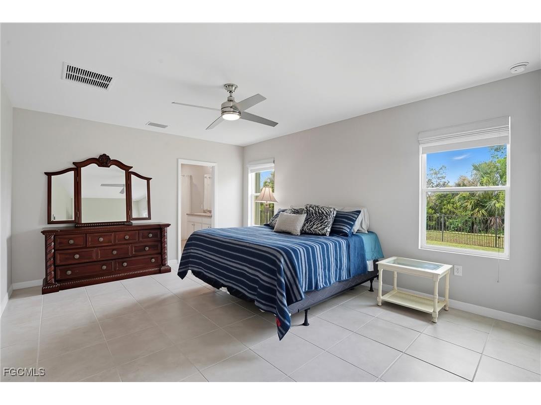 3164 Estancia Lane Cape Coral FL 33909 2025009899 image19