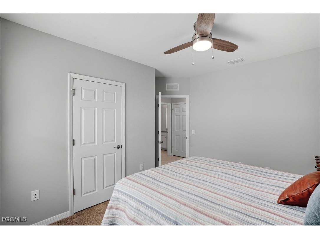 3164 Estancia Lane Cape Coral FL 33909 2025009899 image25
