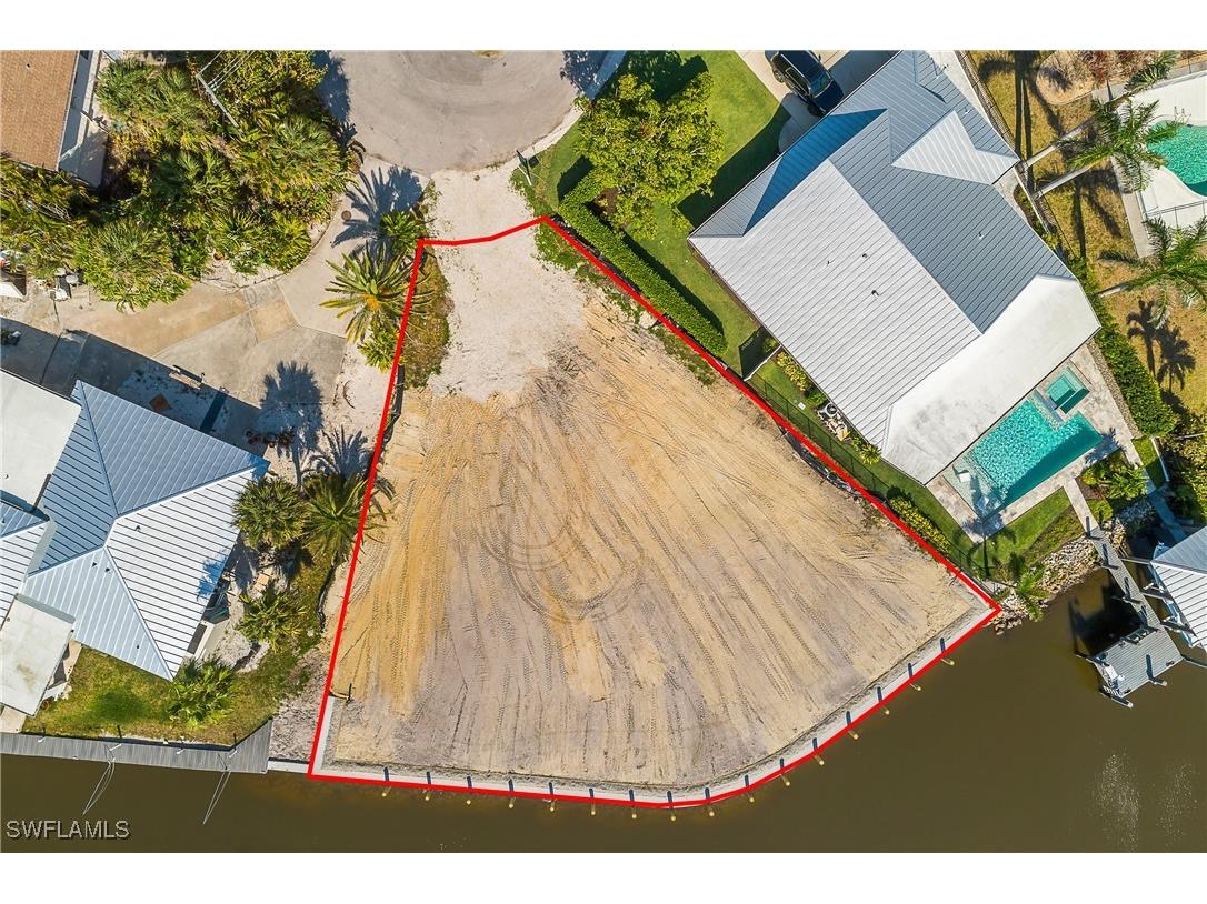 3164 Lakeview Drive Naples FL 34112 225072077 image2