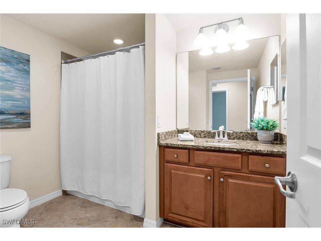 3165 Aviamar Circle #102 Naples FL 34114 225075081 image23