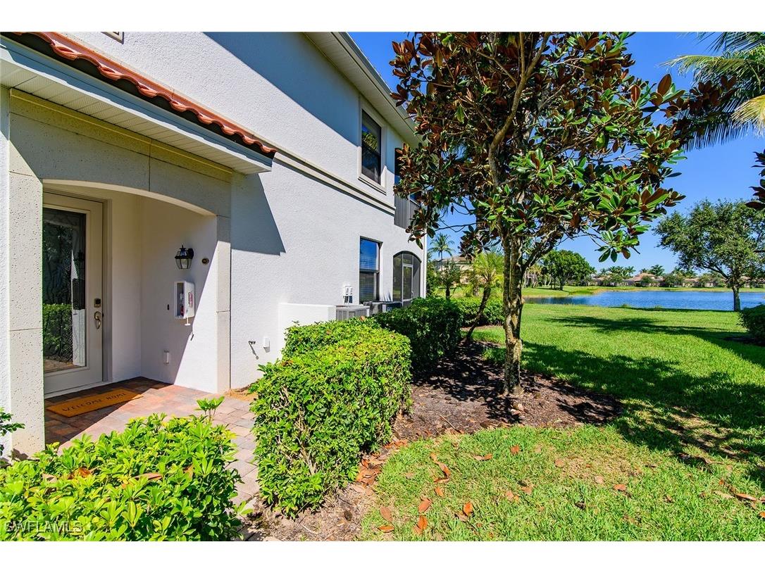 3165 Aviamar Circle #102 Naples FL 34114 225075081 image3