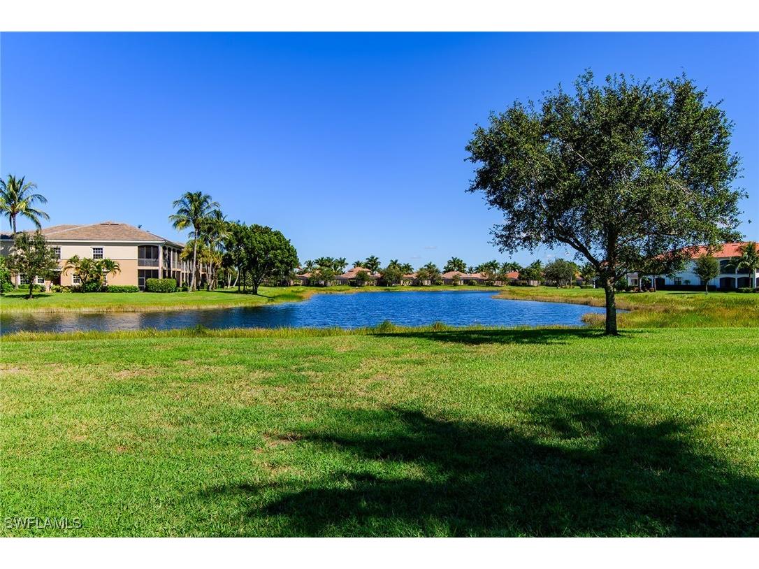 3165 Aviamar Circle #102 Naples FL 34114 225075081 image31