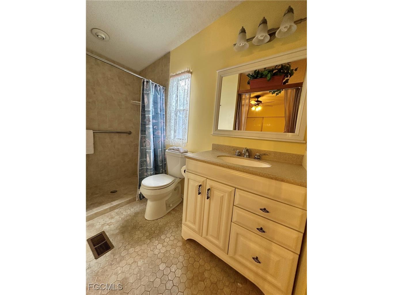 3165 Bunny Run Drive North Fort Myers FL 33917 2025007738 image22