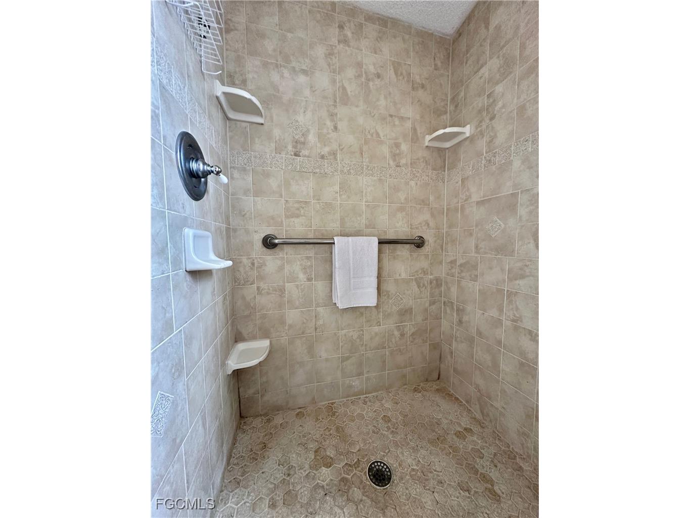 3165 Bunny Run Drive North Fort Myers FL 33917 2025007738 image23